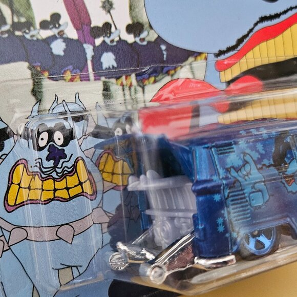 Hot Wheels The Beatles Yellow Submarine Kool Kombi 1:64 Diecast - Picture 4 of 8